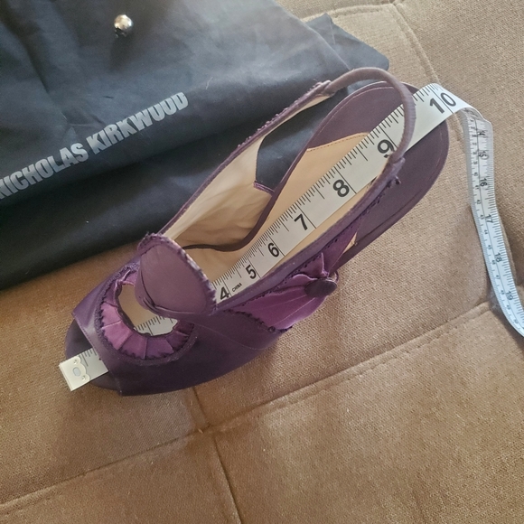 π― Nicholas Kirkwood Peep-Toe Corset Platforms - Picture 9 of 17